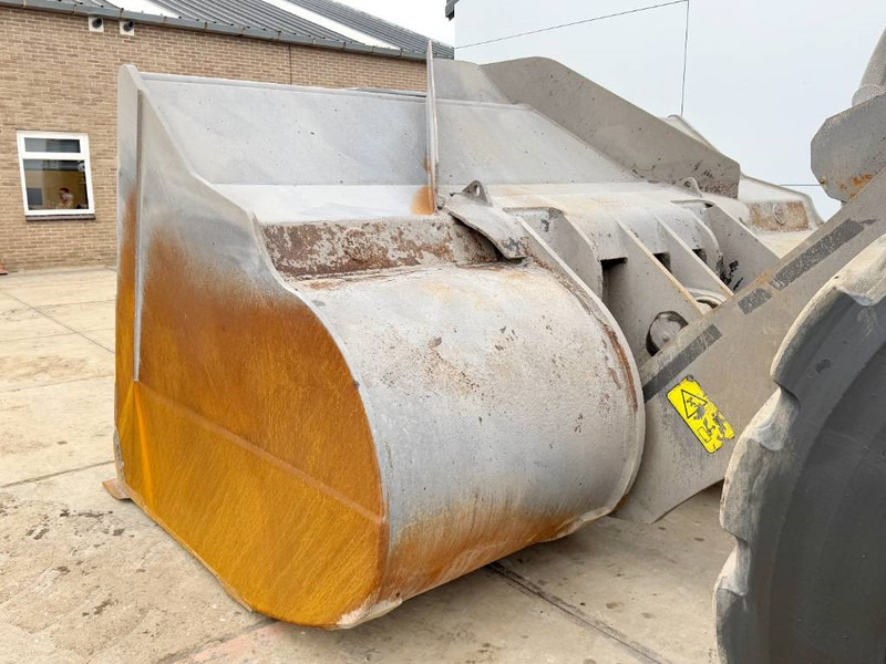 Wheel loader Volvo L350H - Dutch Machine / CDC Steering