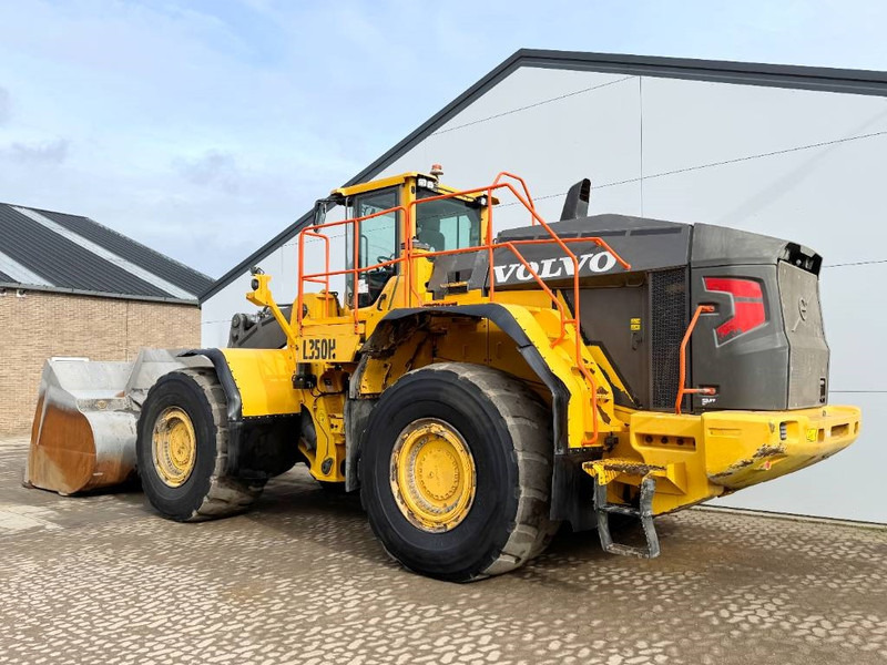 Wheel loader Volvo L350H - Dutch Machine / CDC Steering