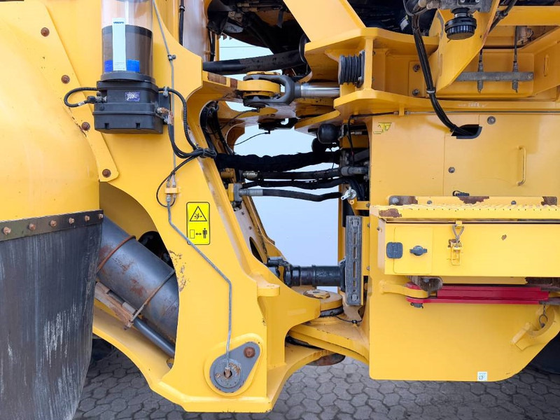 Wheel loader Volvo L350H - Dutch Machine / CDC Steering