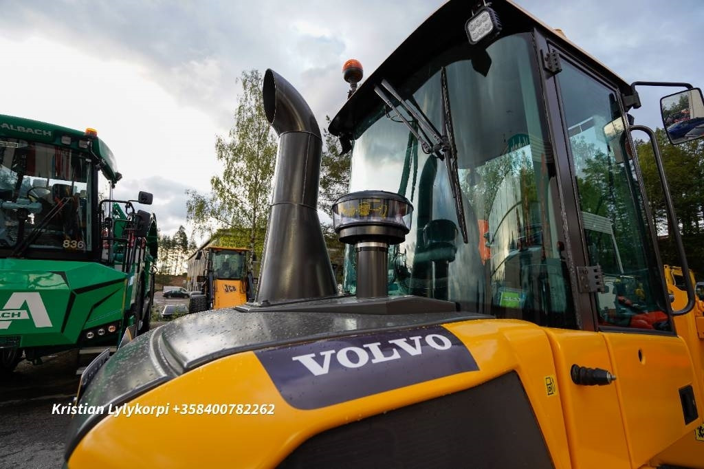Wheel loader Volvo L35G LAMELLIRENKAAT