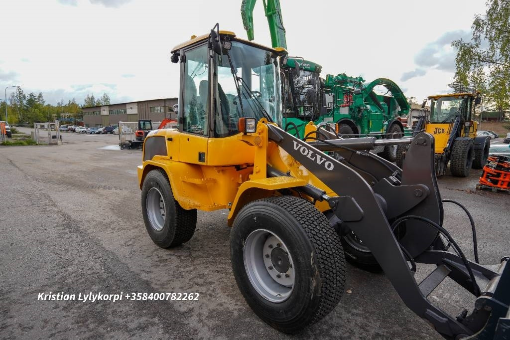 Wheel loader Volvo L35G LAMELLIRENKAAT