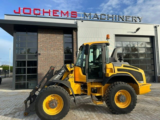 Wheel loader Volvo L45H