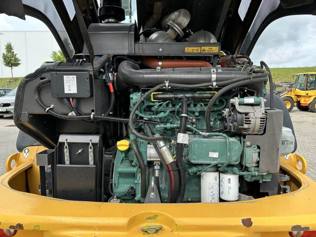 Wheel loader Volvo L45HS