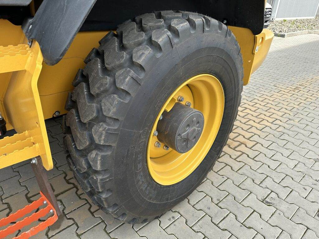 Wheel loader Volvo L45HS
