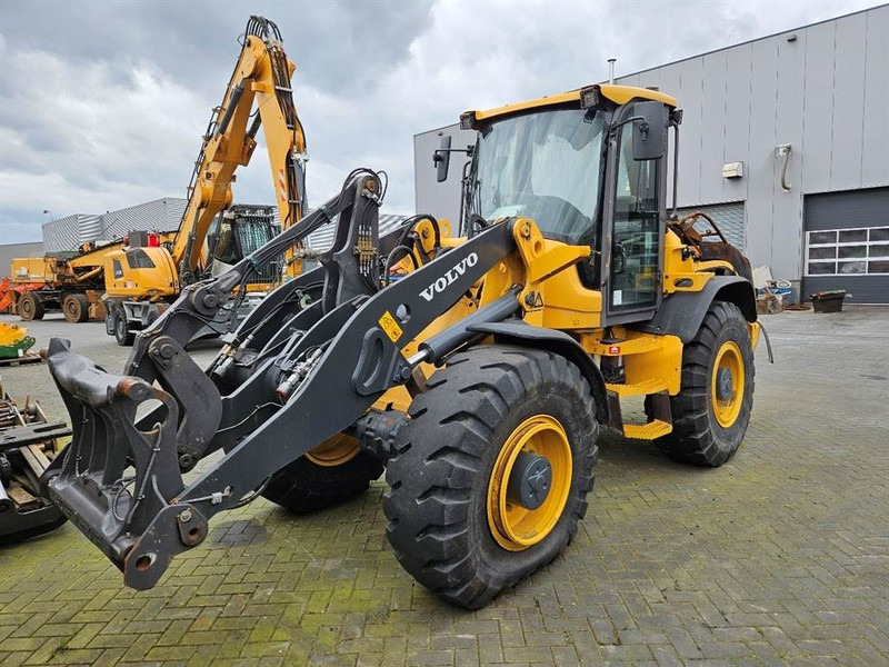 Wheel loader Volvo L50G - (For parts)
