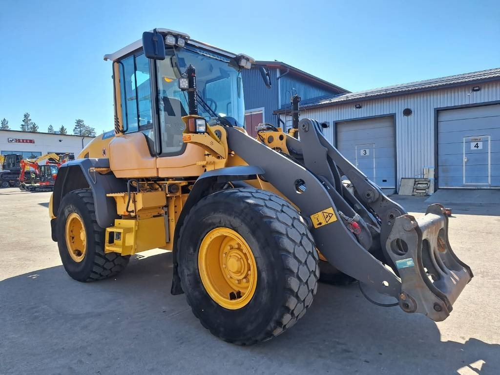 Wheel loader Volvo L60G VIPUOHJAUS