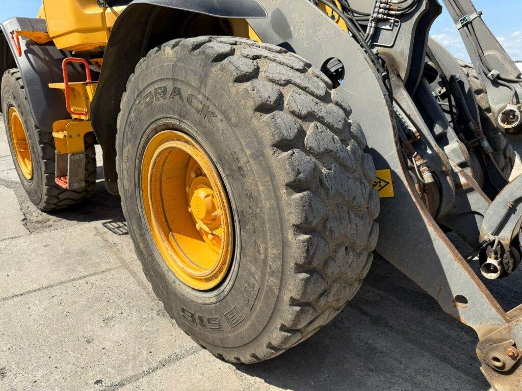 Wheel loader Volvo L60H