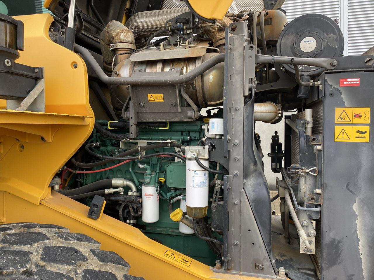 Wheel loader Volvo L60H