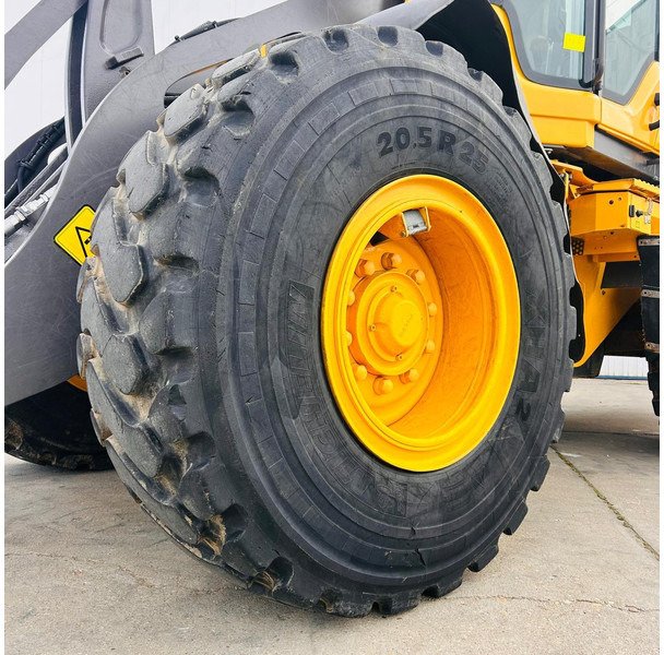 Wheel loader Volvo L60H ** 2 units**