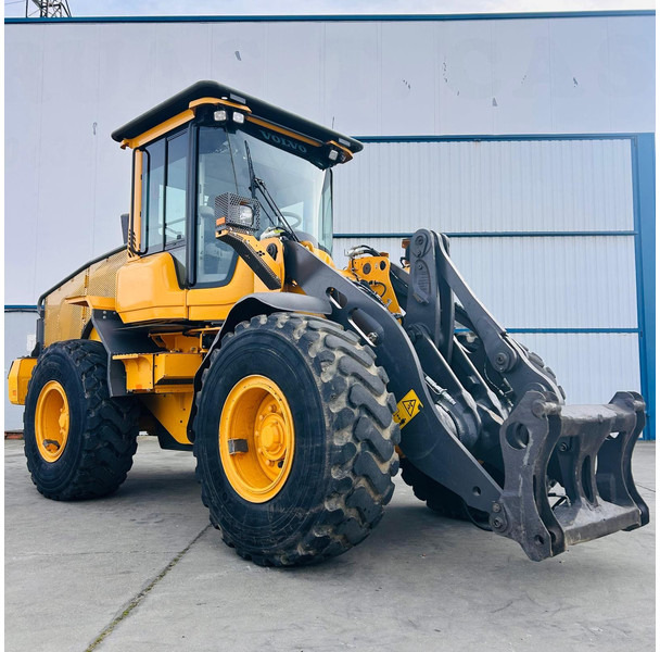 Wheel loader Volvo L60H ** 2 units**