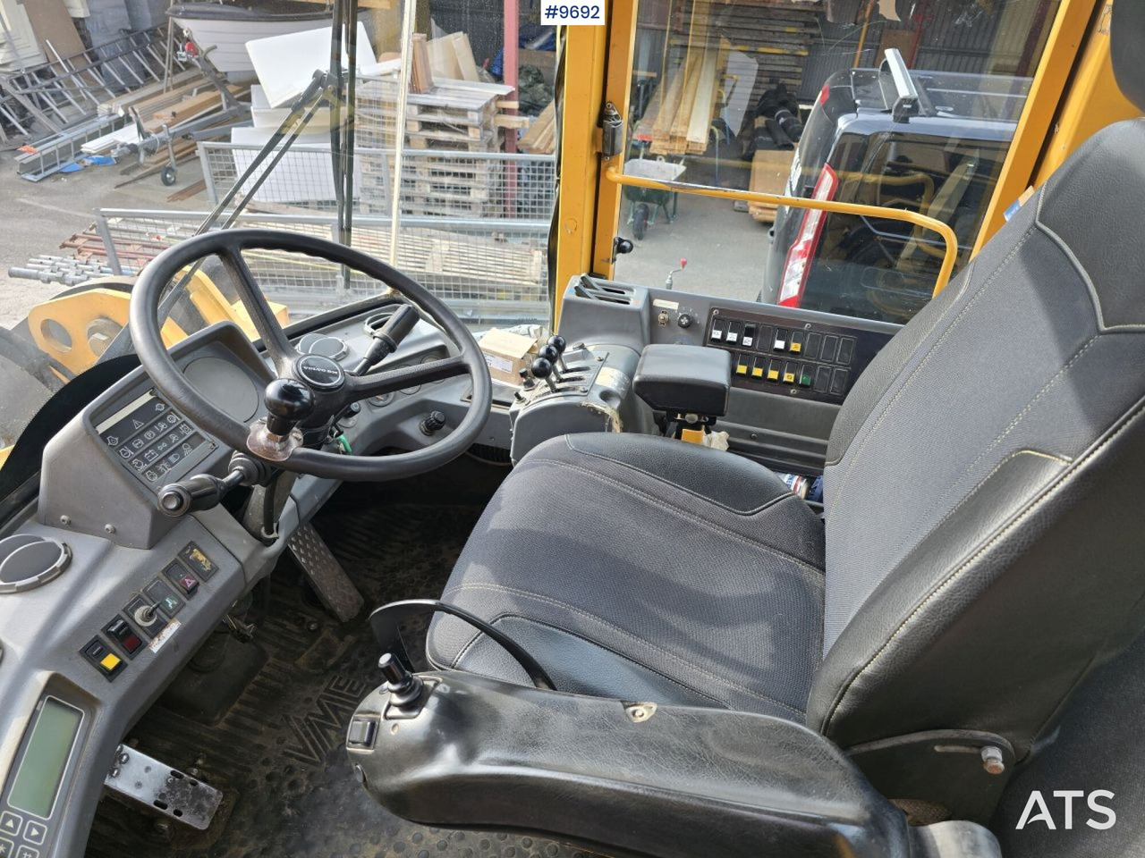 Wheel loader Volvo L70C (SEE VIDEO)