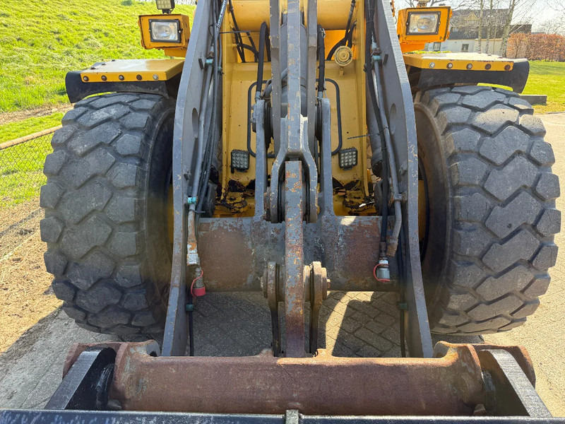Wheel loader Volvo L70D