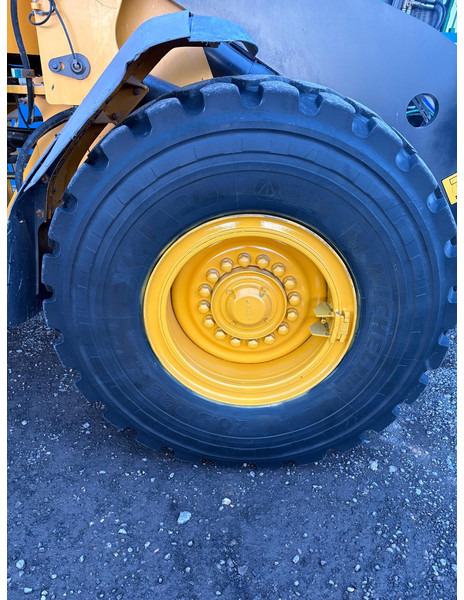 Wheel loader Volvo L70E