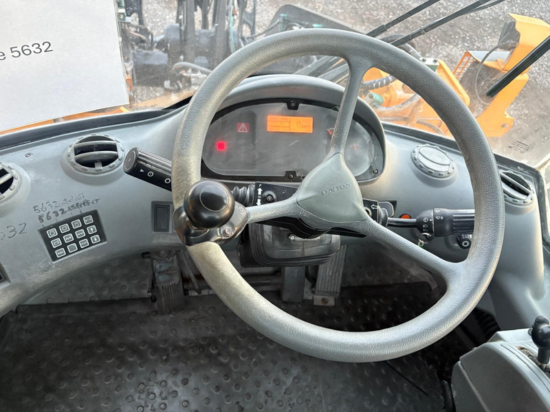 Wheel loader Volvo L70E