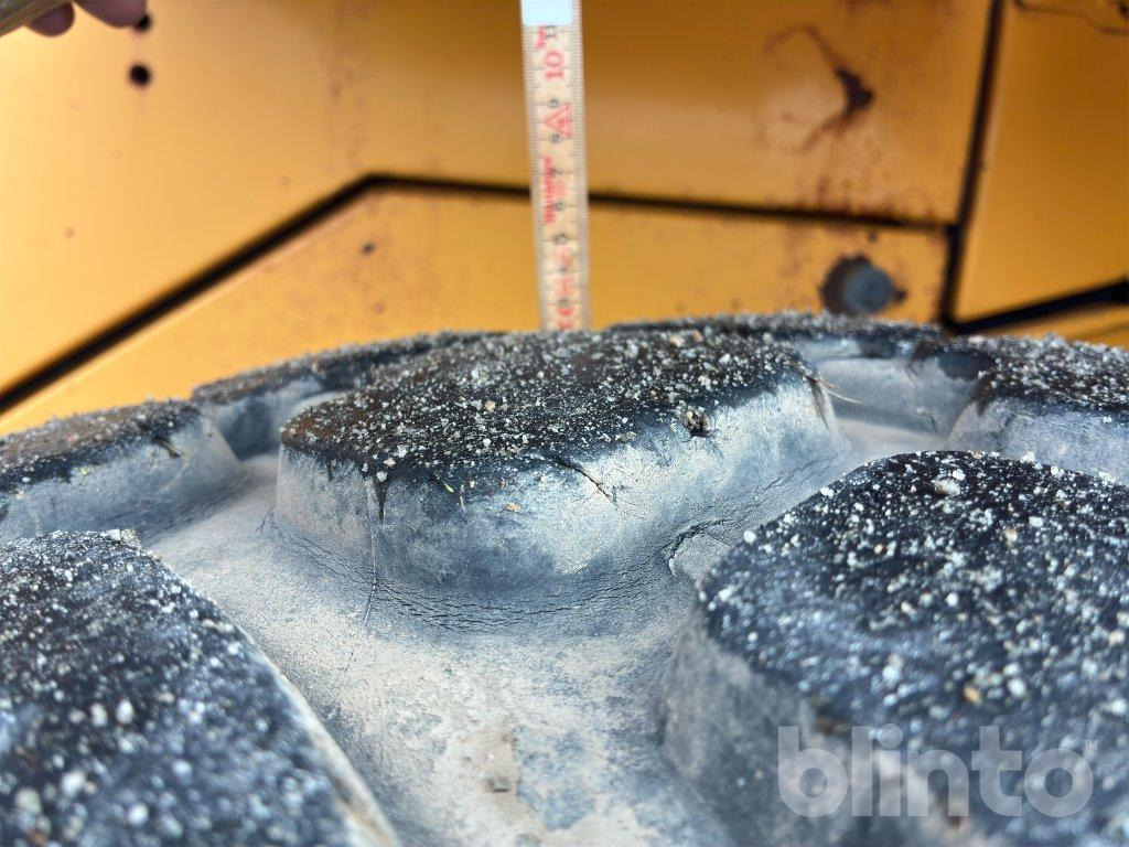 Wheel loader Volvo L70E