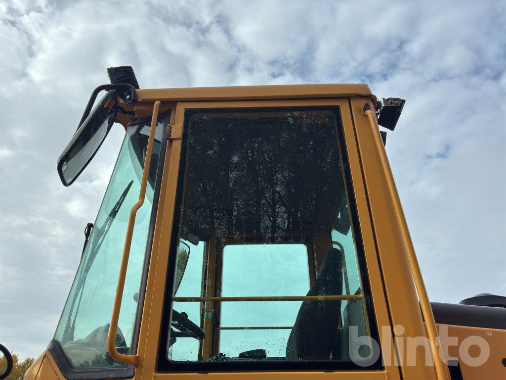 Wheel loader Volvo L70E