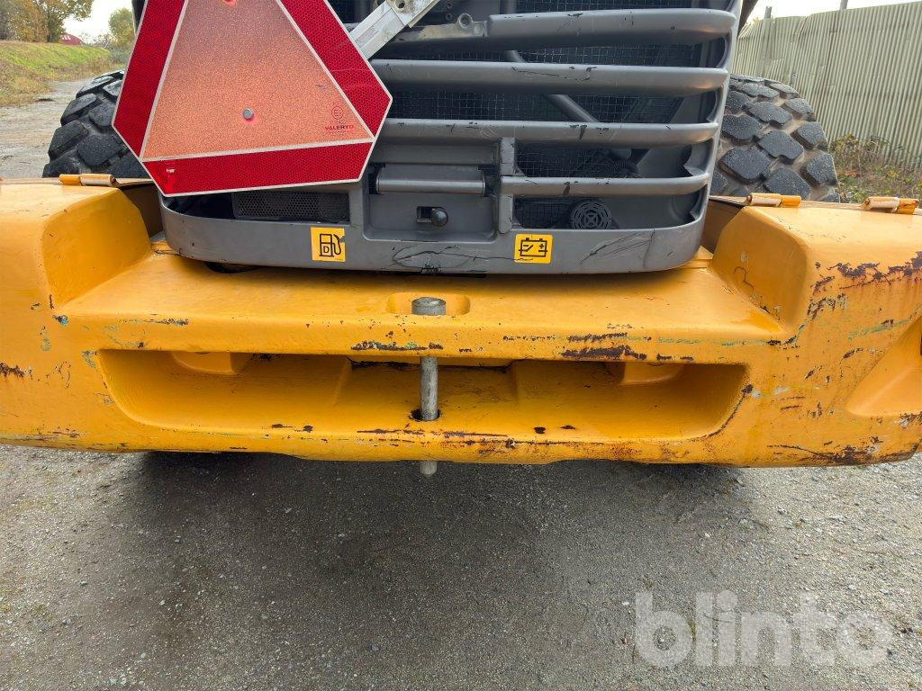 Wheel loader Volvo L70E