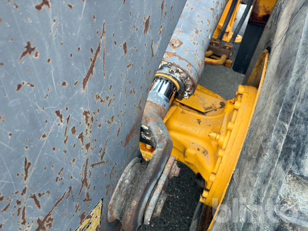 Wheel loader Volvo L70E