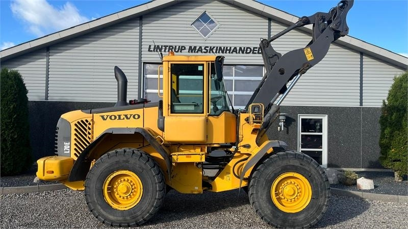 Wheel loader Volvo L70E Med hurtigskift og centralsmørring