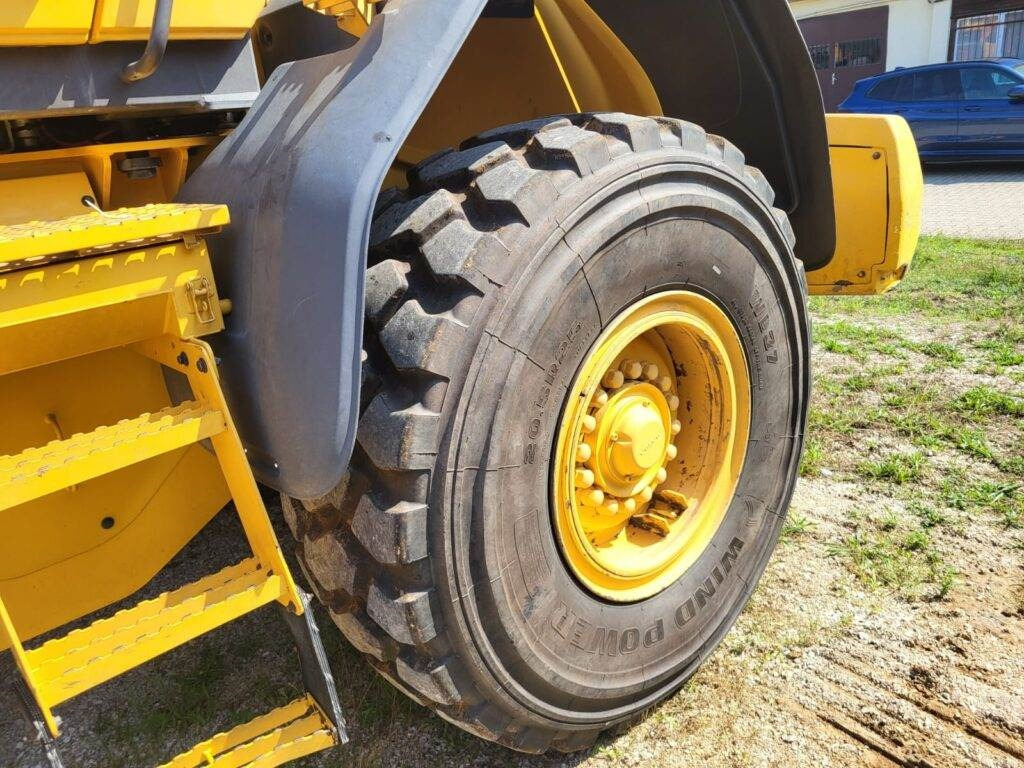Wheel loader Volvo L70G