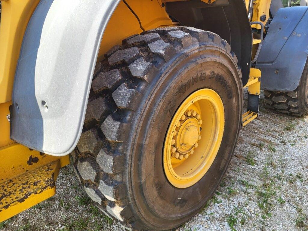 Wheel loader Volvo L70G