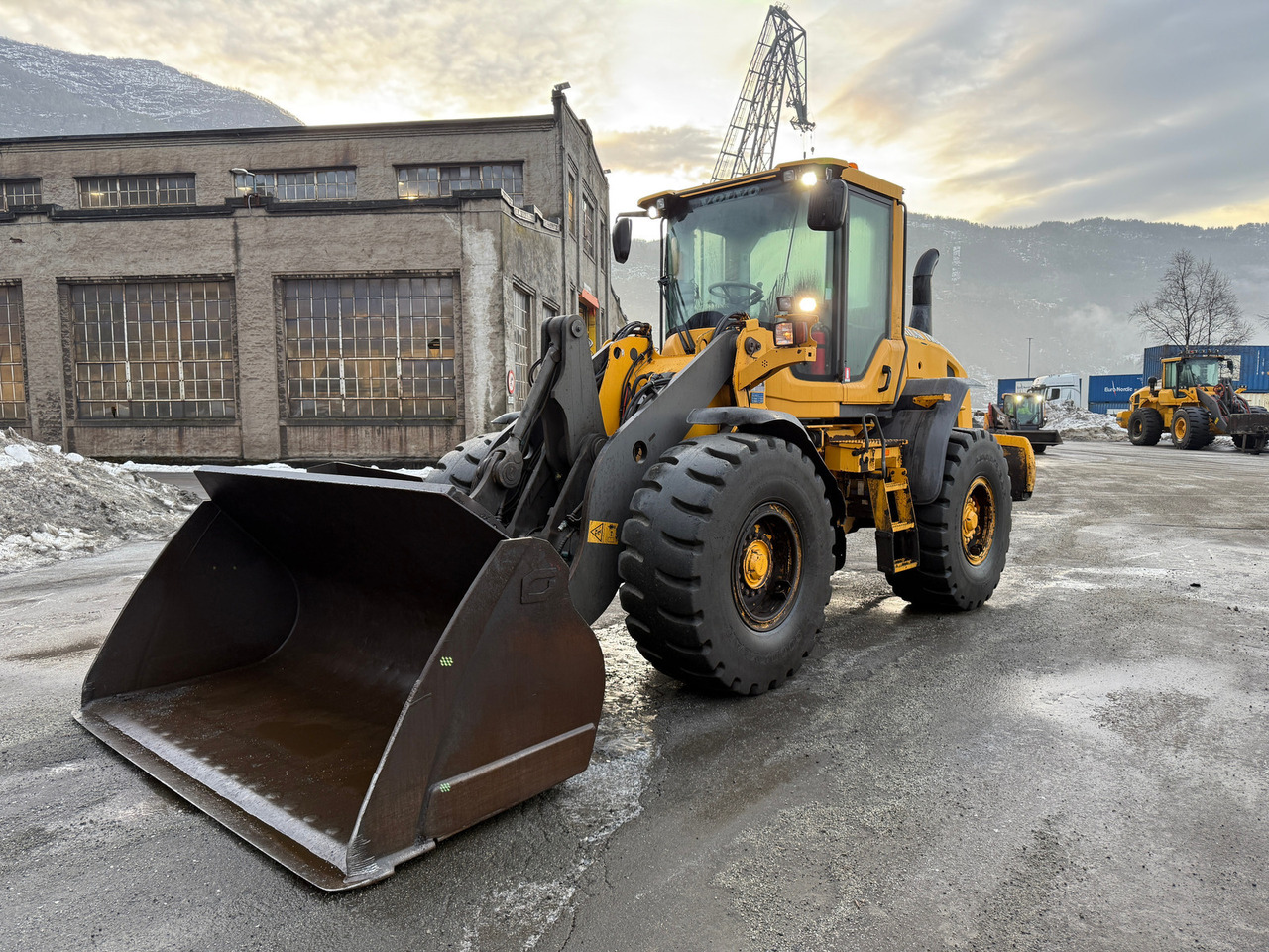 Wheel loader Volvo L70G