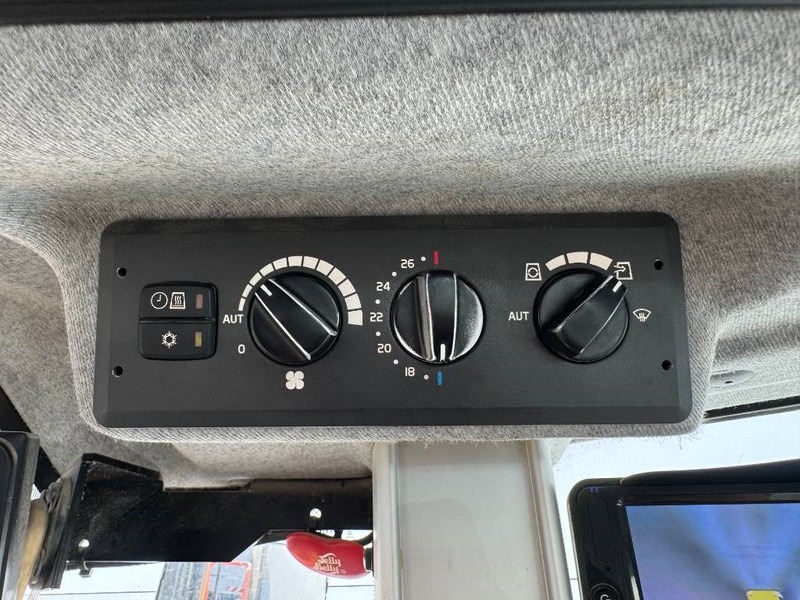 Wheel loader Volvo L70H - Weight System / 3rd Function