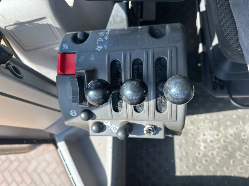 Wheel loader Volvo L70 F