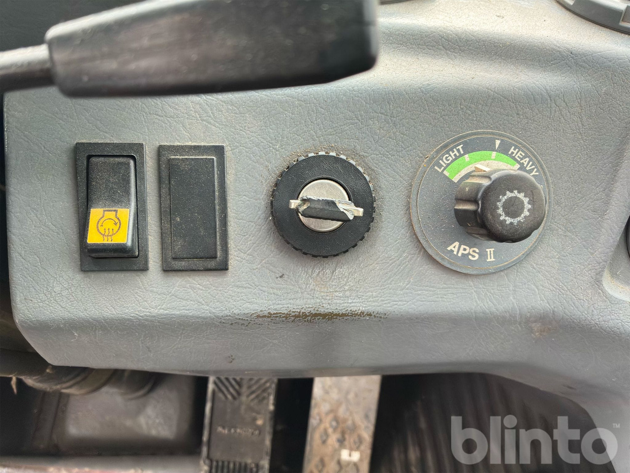 Wheel loader Volvo L90C