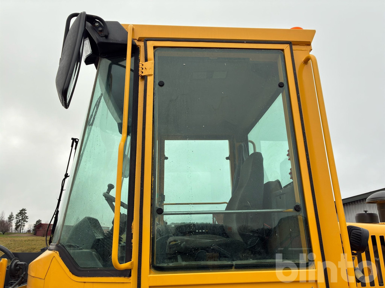Wheel loader Volvo L90C