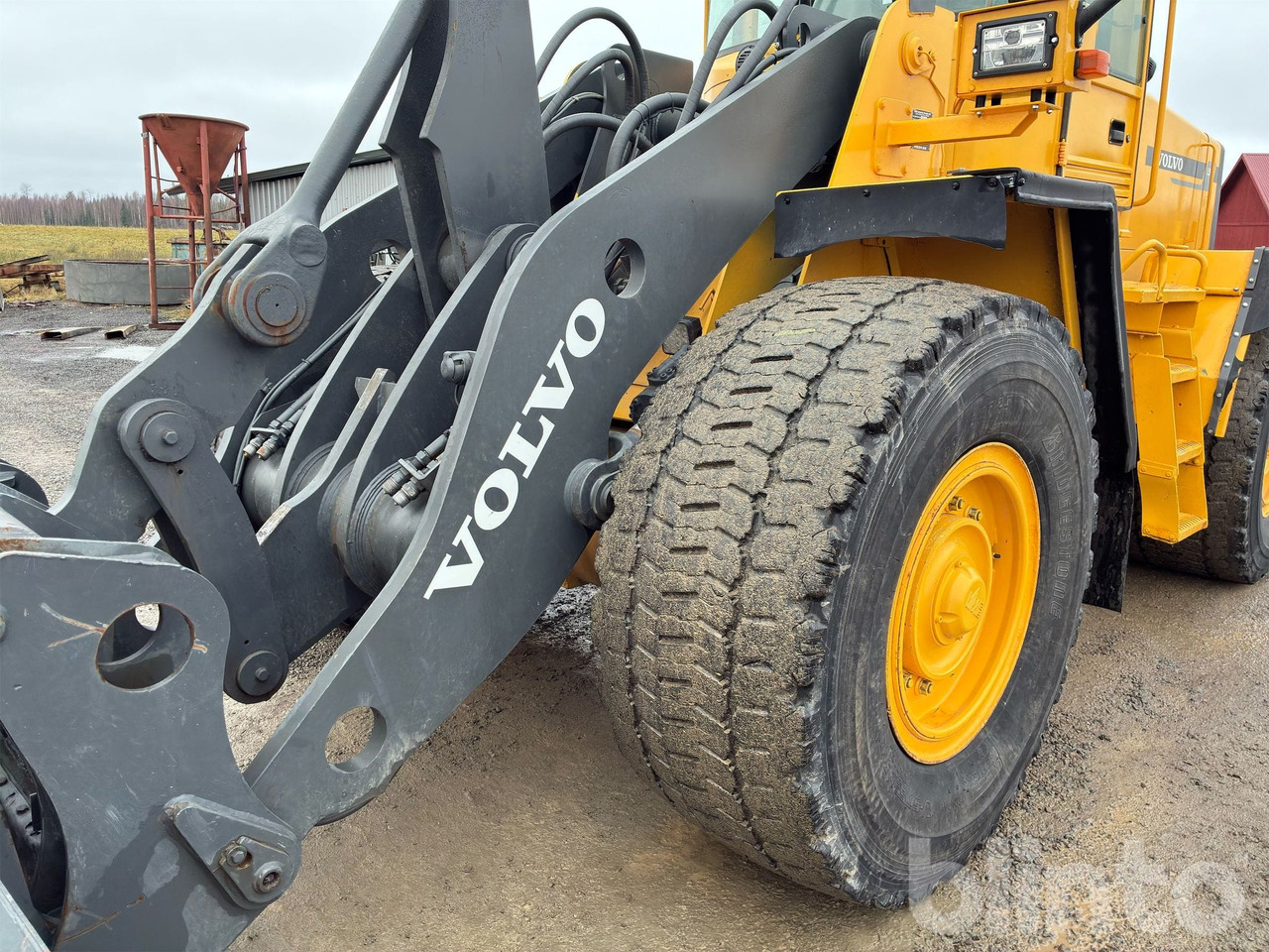 Wheel loader Volvo L90C