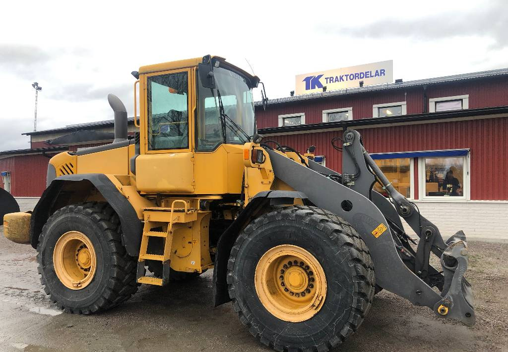 Wheel loader Volvo L90E Dismantled: only spare parts