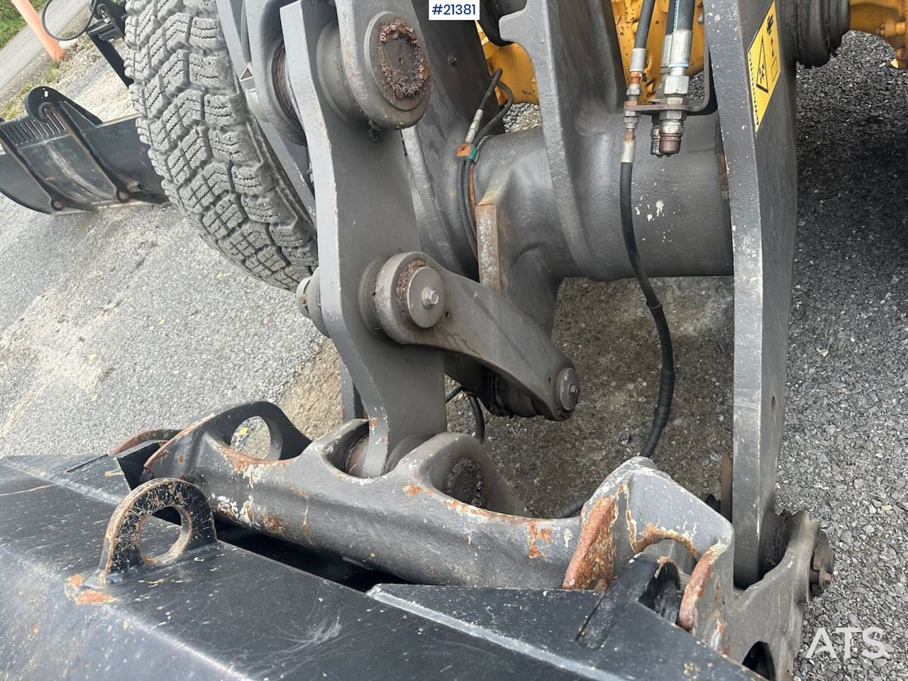 Wheel loader Volvo L90E hjullaster. SE VIDEO