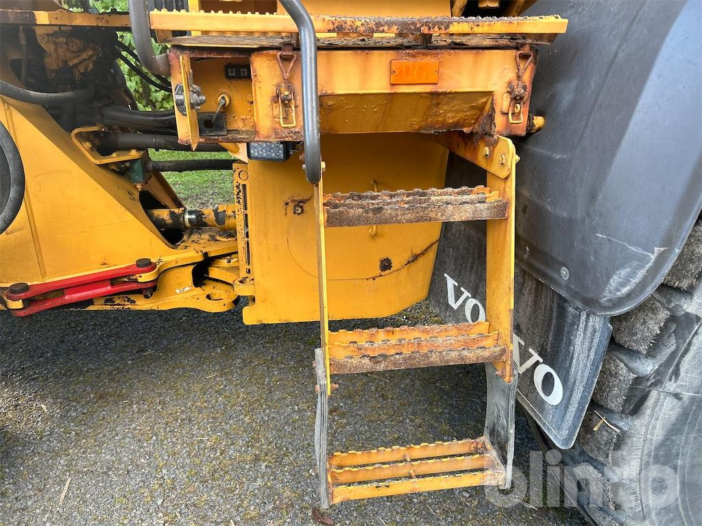 Wheel loader Volvo L90G