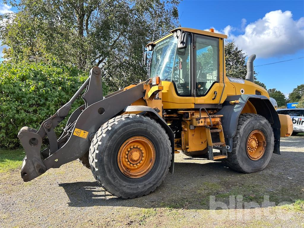 Wheel loader Volvo L90G