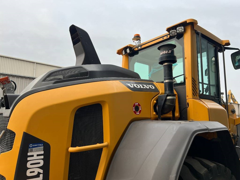 Wheel loader Volvo L90H