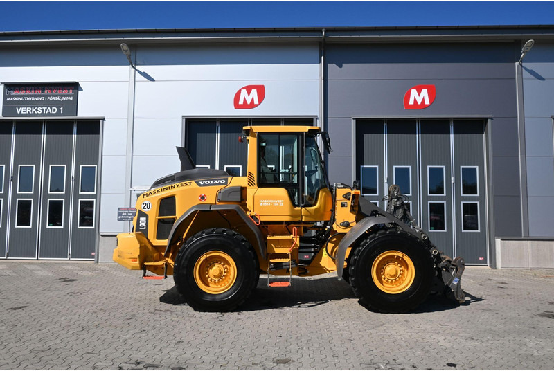Wheel loader Volvo L90H