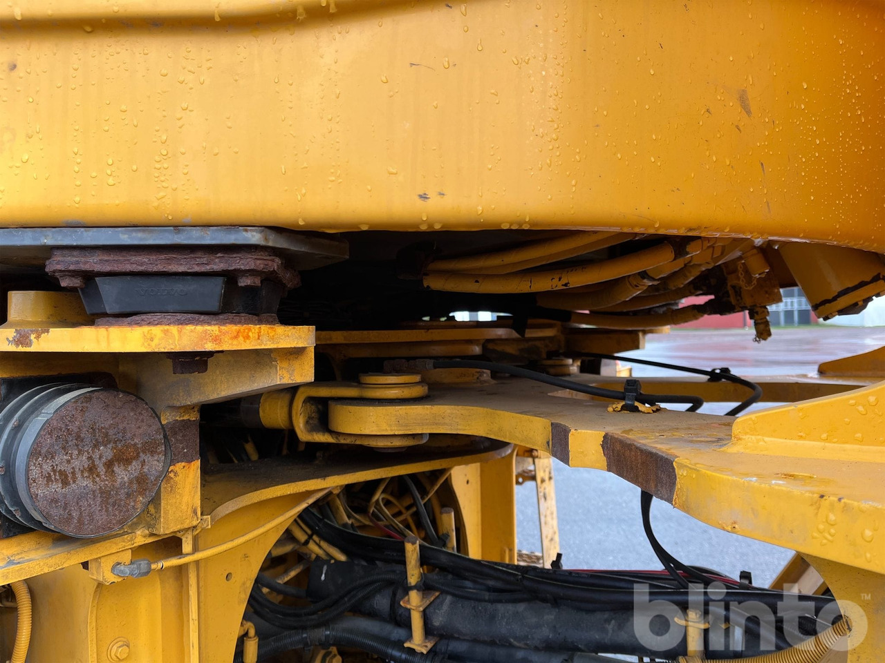 Wheel loader Volvo L90H