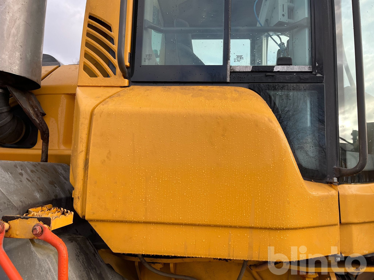 Wheel loader Volvo L90H