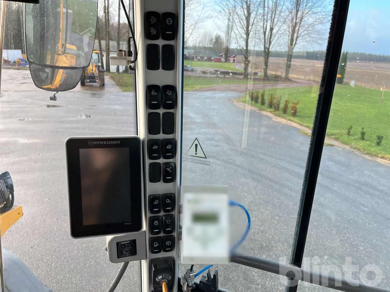 Wheel loader Volvo L90H