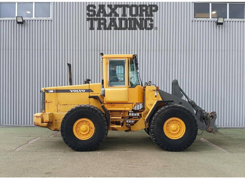 Wheel loader Volvo L90 D, Hjullastare