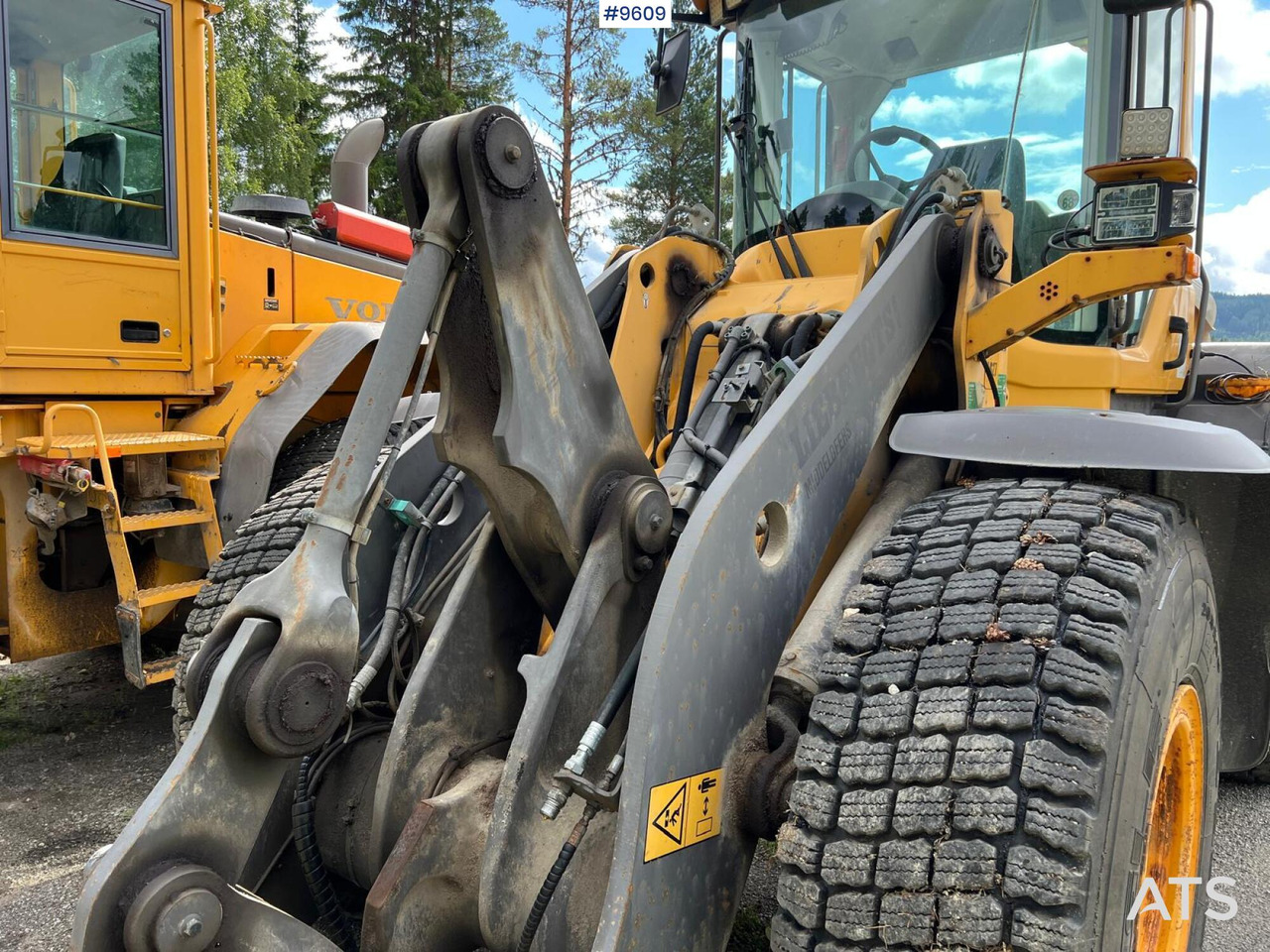 Wheel loader Volvo L90 G wheel loader