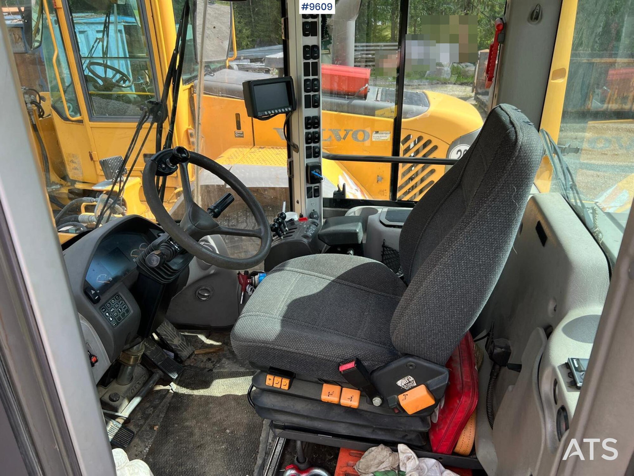 Wheel loader Volvo L90 G wheel loader