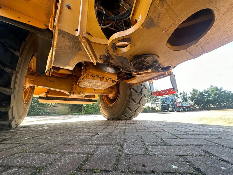 Wheel loader Volvo L90 H
