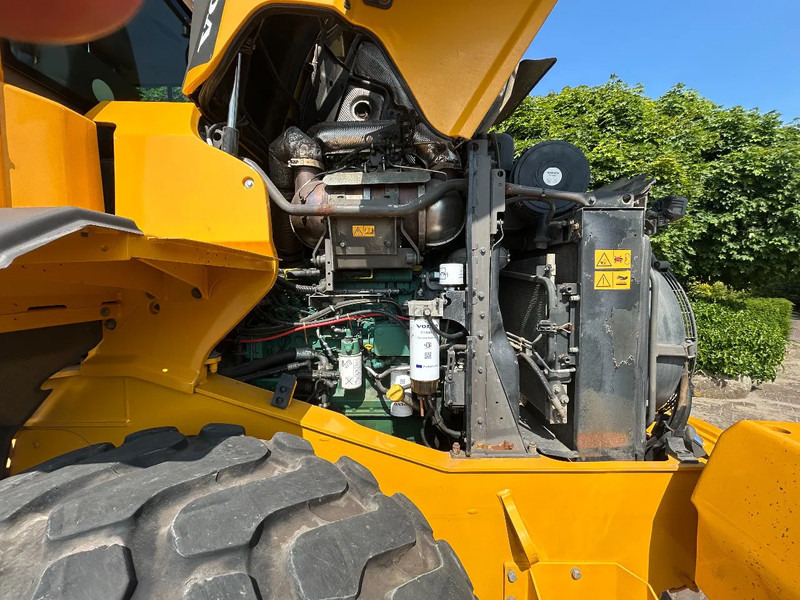 Wheel loader Volvo L90 H