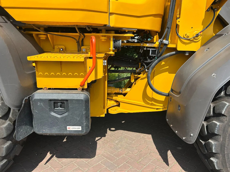 Wheel loader Volvo L90 H