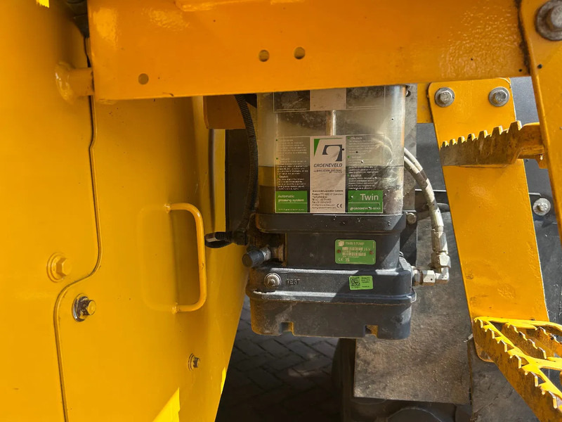 Wheel loader Volvo L90 H