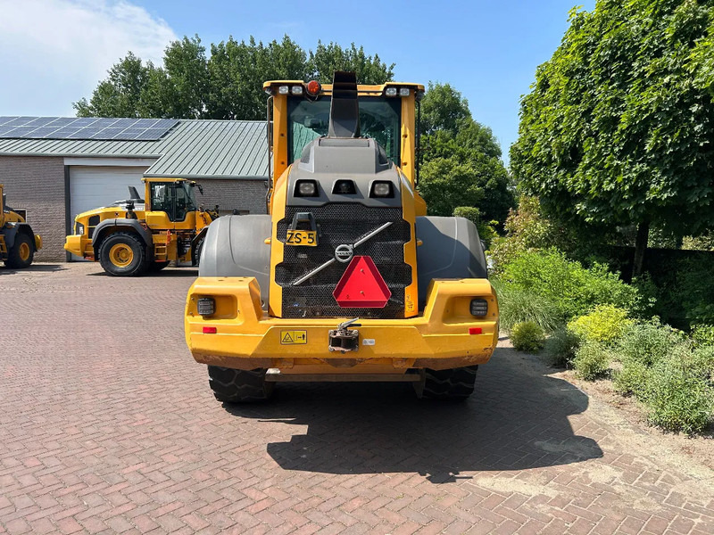Wheel loader Volvo L90 H