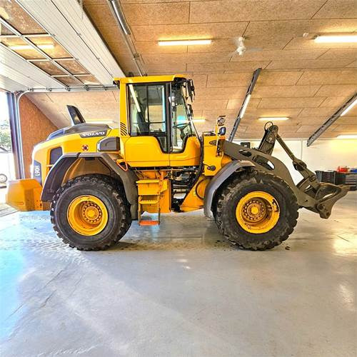 Wheel loader Volvo L90 H