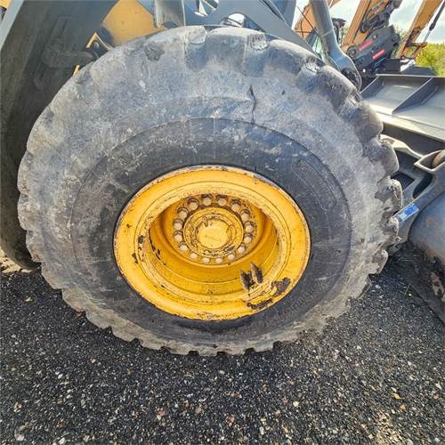 Wheel loader Volvo L90 H